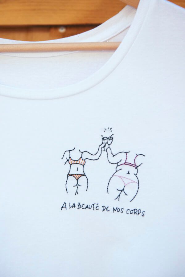 tee-shirt brodé